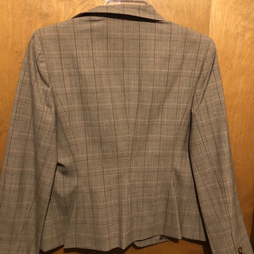 Suit jacket - Picture 2 of 3